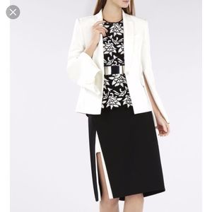 BCBG OFF WHITE/WHITE MAXWELL BLAZER